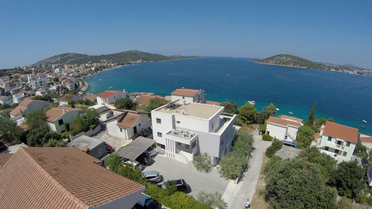 Apartments Jelena Razanj Luaran gambar